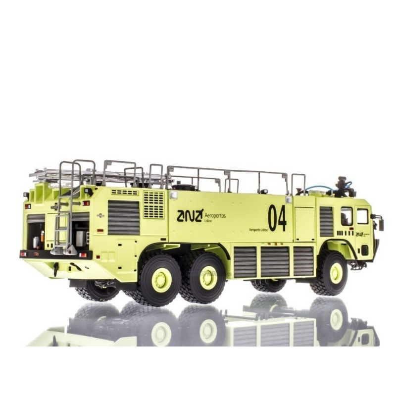 Oshkosh Striker 3000 ARFF Truck Portugal Lisboa 04